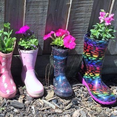 How to Make Gumboot Planters